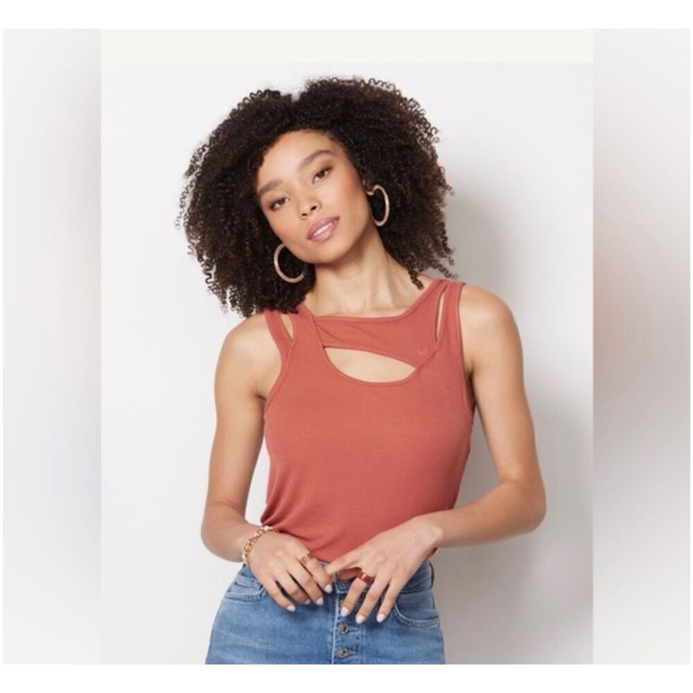 Evereve Rust‎ Ribbed Cutout Tank Medium